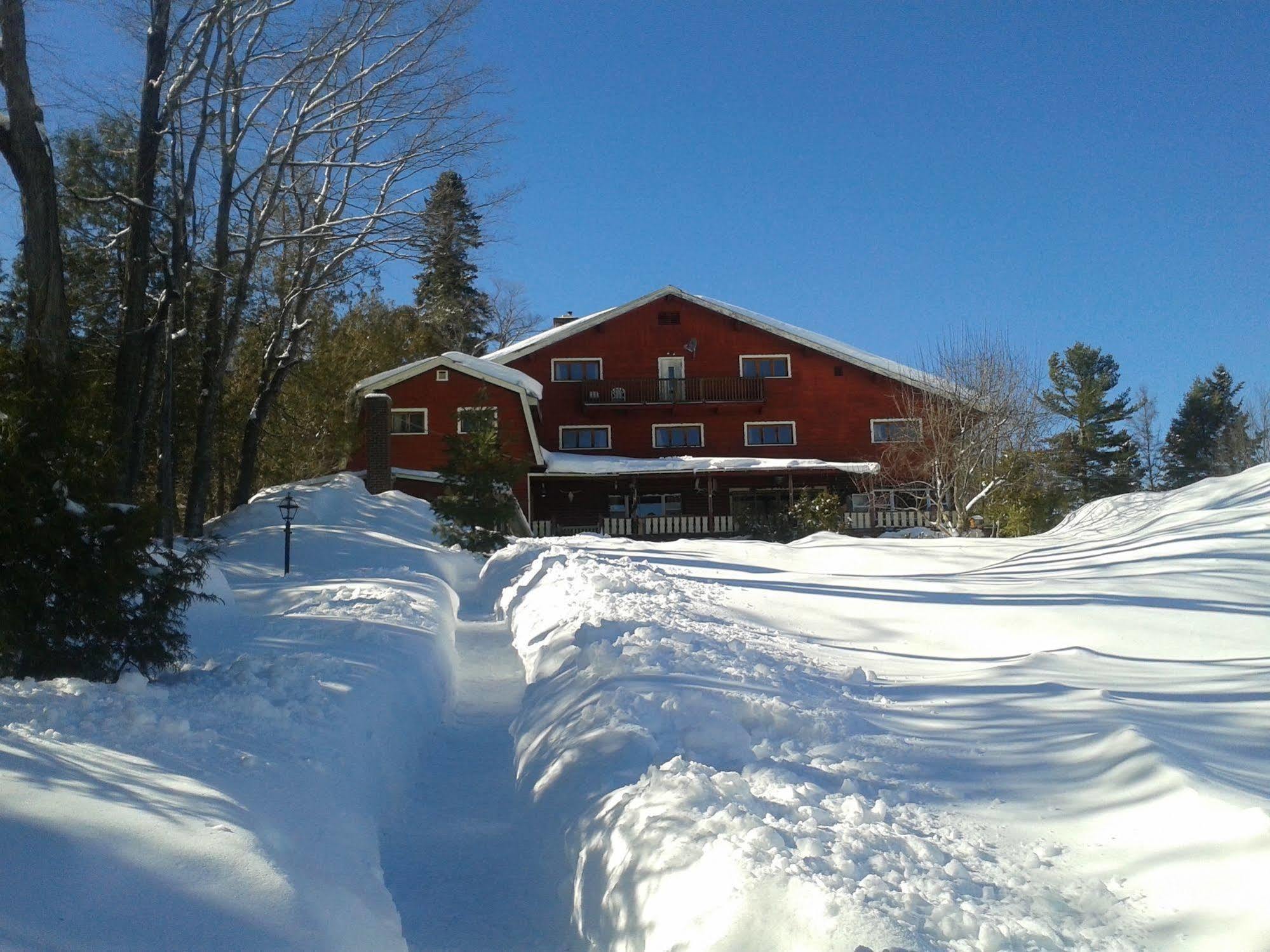 Auberge The Parker'S Lodge Inn Val-David Dış mekan fotoğraf